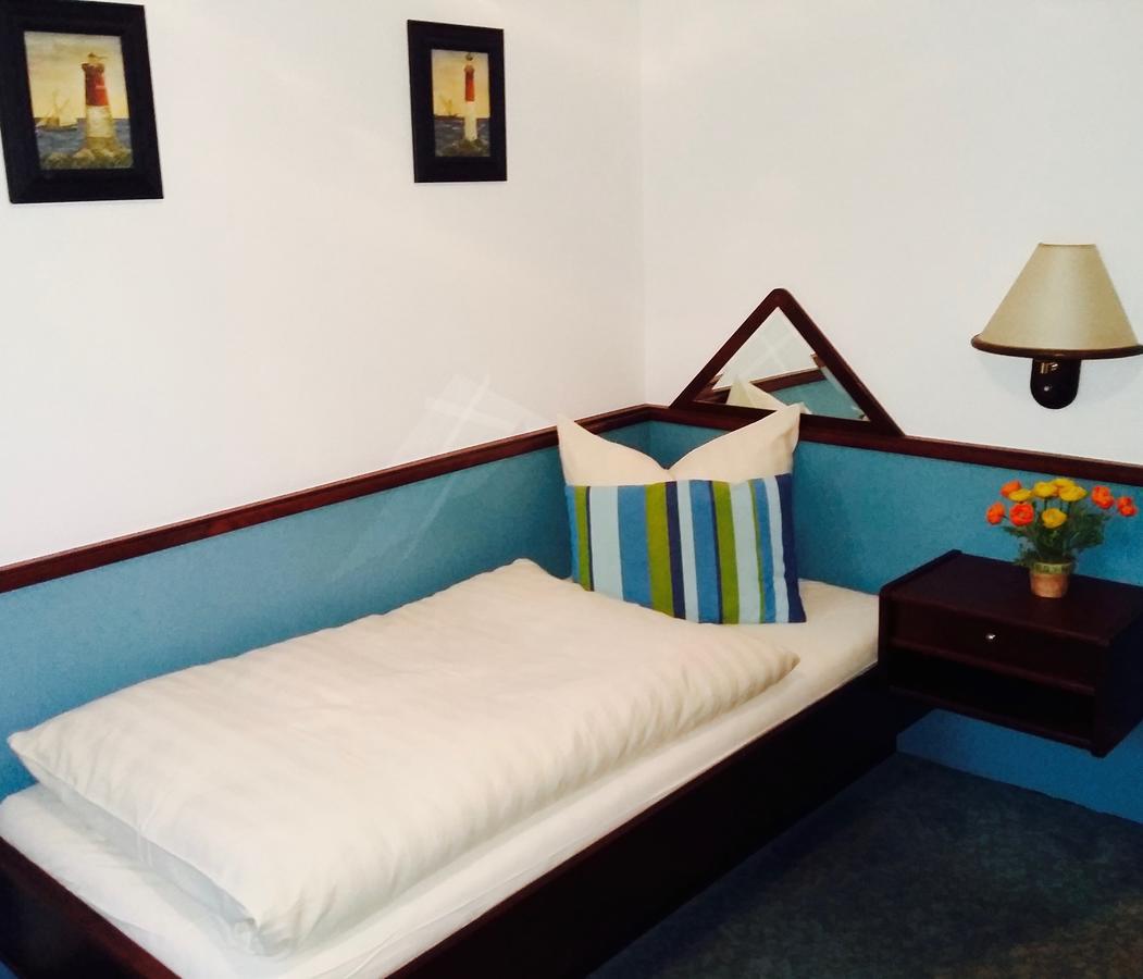 Hotel Froschkoenig Battenhausen ภายนอก รูปภาพ